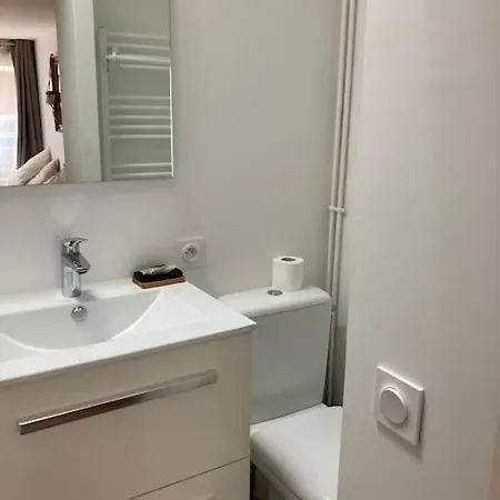 Studio - Village * Éragny